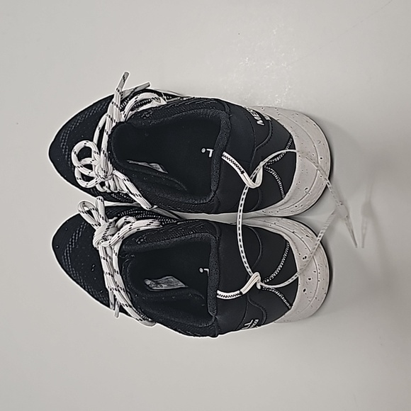 Merrell - Picture 3 of 6